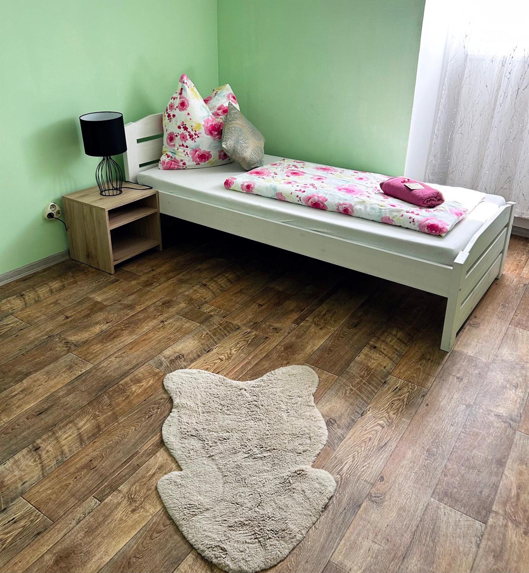 Fruehstueckspension Elena Nicoleta Caltun Fischamend Exterior foto